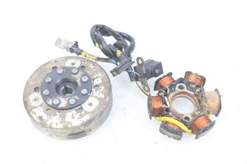 photo de ROTOR STATOR PEUGEOT LUDIX 50 (2005 - 2007) - Technische Nahaufnahme