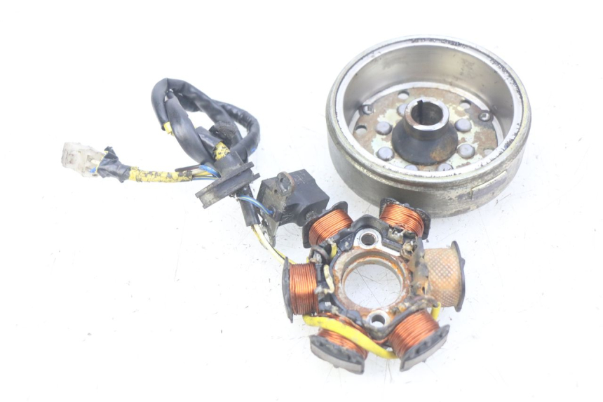 photo de ROTOR STATOR PEUGEOT LUDIX 50 (2005 - 2007) - Kennzeichnungen und Originalreferenzen