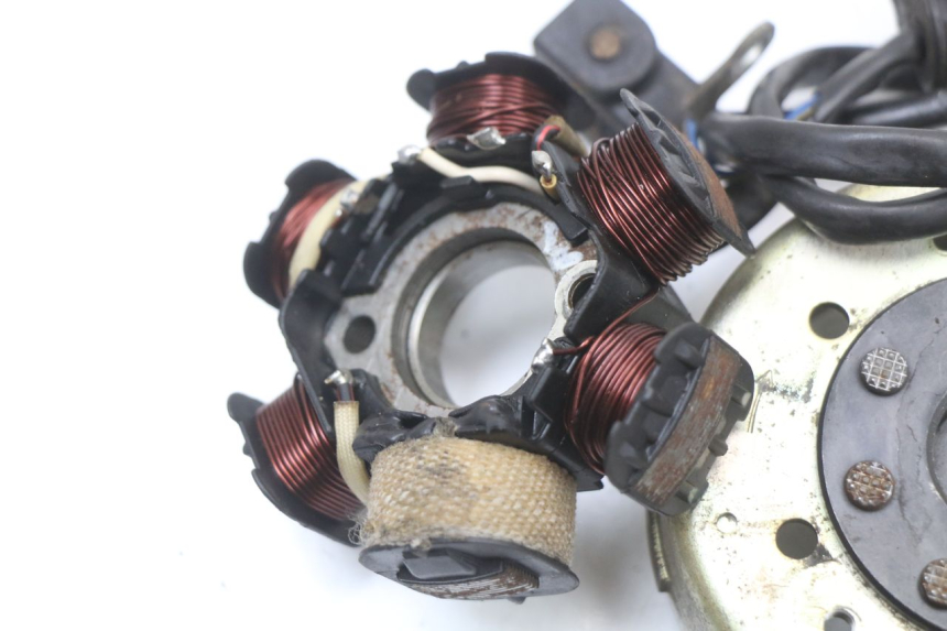 photo de LICHTMASCHINE PEUGEOT LUDIX 50 (2008 - 2017) - Details der Befestigungspunkte