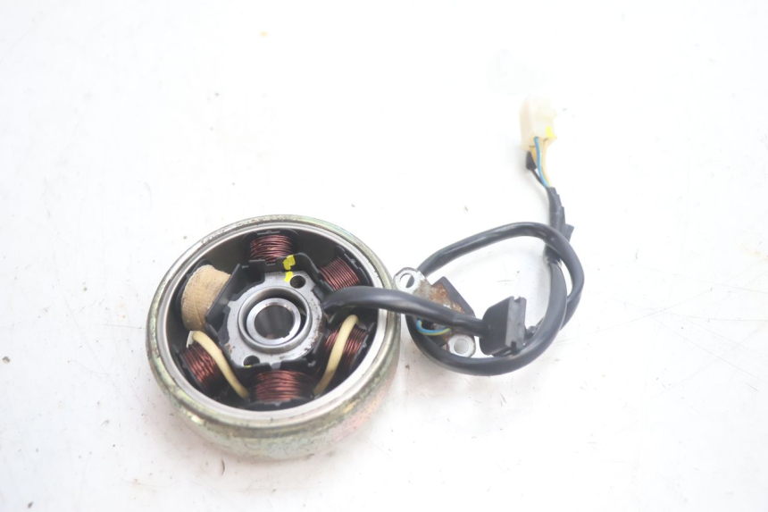 photo de ROTOR STATOR PEUGEOT LUDIX 50 (2005 - 2007) - Alternative Perspektive
