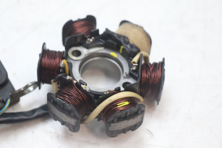 photo de ROTOR STATOR PEUGEOT LUDIX 50 (2005 - 2007) - Oberflächenzustand und Material
