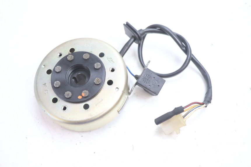 photo de LICHTMASCHINE PEUGEOT LUDIX ONE 14P 50 (2004 - 2013) - Zoom auf Gebrauchszustand