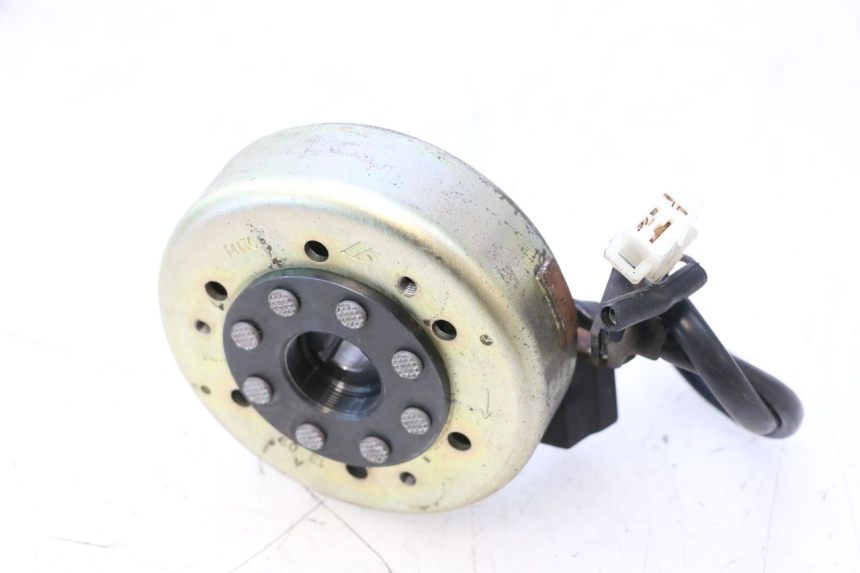 photo de LICHTMASCHINE PEUGEOT LUDIX ONE 50 (2004 - 2013) - Detailansicht des Bauteils