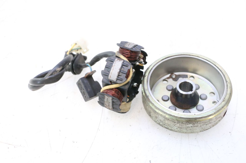 photo de LICHTMASCHINE PEUGEOT LUDIX ONE 50 (2004 - 2013) - Gesamtansicht des Produkts