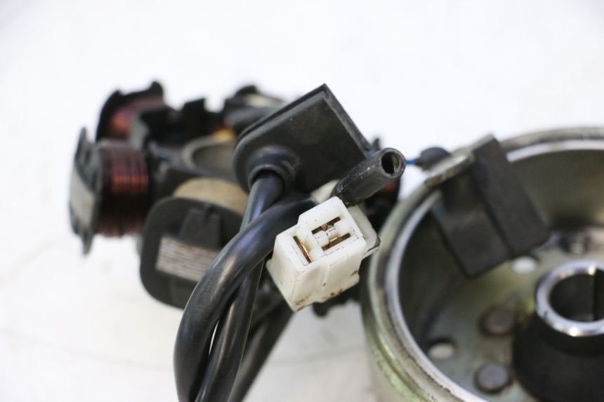photo de LICHTMASCHINE PEUGEOT LUDIX ONE 50 (2004 - 2013) - Technische Nahaufnahme