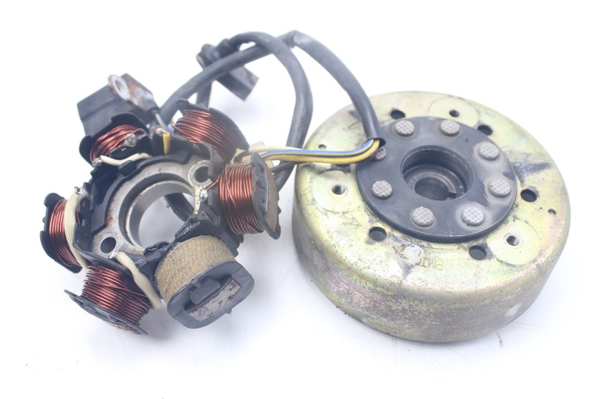 photo de ROTOR STATOR PEUGEOT LUDIX SNAKE 2T 50 (2004 - 2014) - Hauptansicht