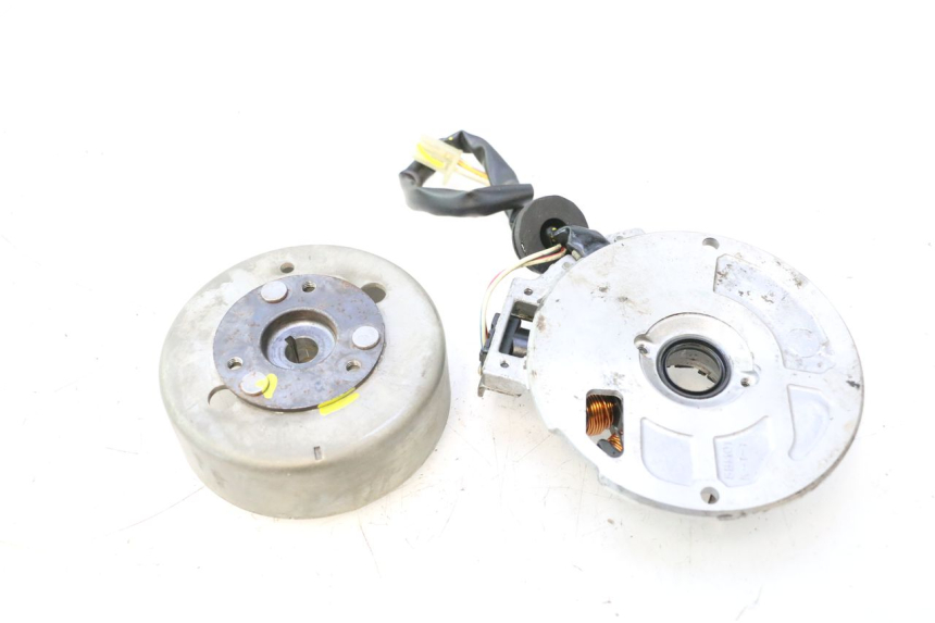 photo de LICHTMASCHINE MBK MACH G AC 50 (2002 - 2014) - Gesamtansicht des Produkts
