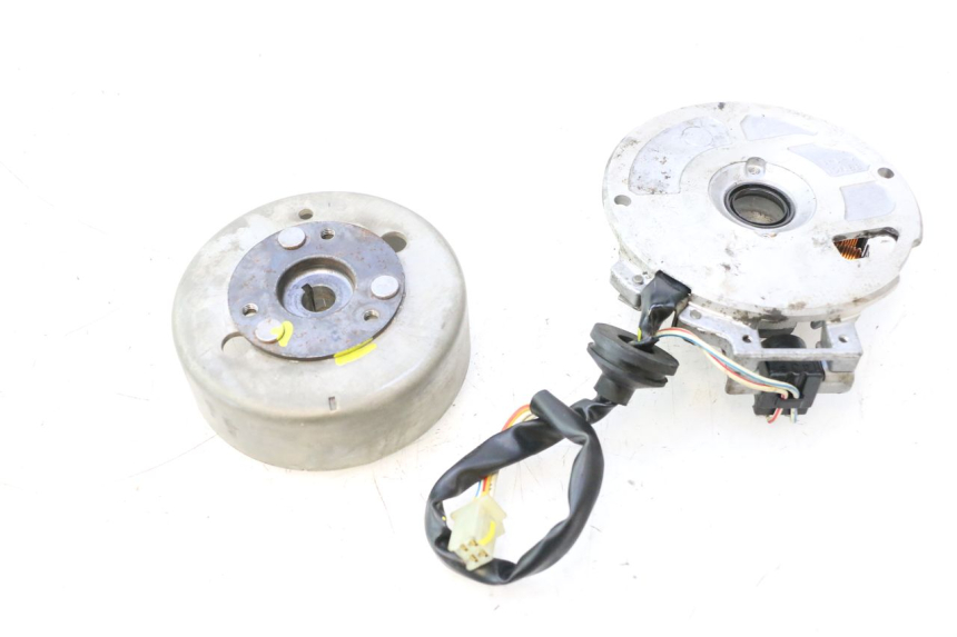 photo de LICHTMASCHINE MBK MACH G AC 50 (2002 - 2014) - Details der Befestigungspunkte