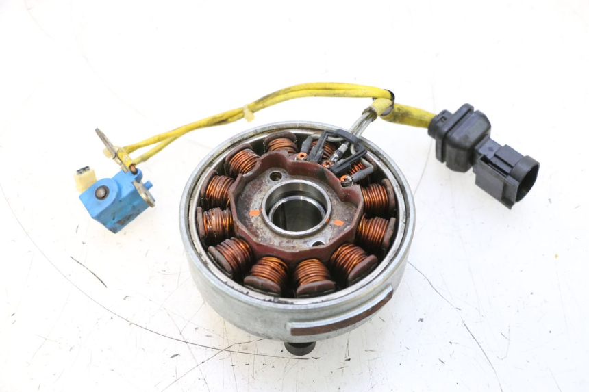 photo de ROTOR STATOR PIAGGIO MP3 125 (2006 - 2014) - Alternative Perspektive