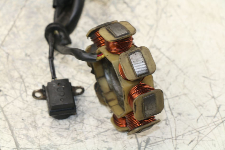 photo de LICHTMASCHINE ZNEN NEW ROLANDO 50 (2010 - 2020) - Details der Befestigungspunkte