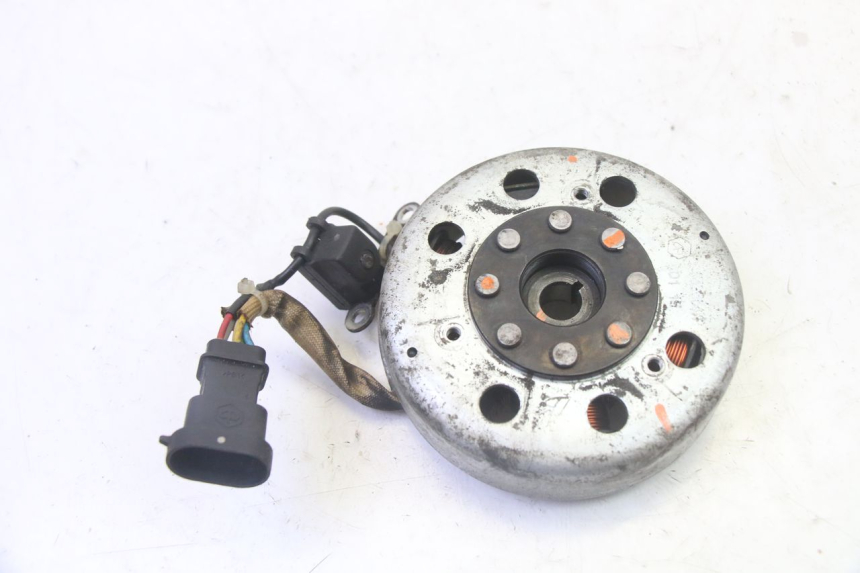 photo de LICHTMASCHINE PIAGGIO NEW TYPHOON 50 (2010 - 2017) - Zoom auf Gebrauchszustand