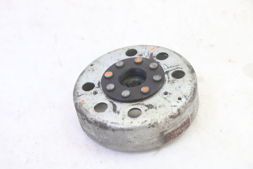 photo de LICHTMASCHINE PIAGGIO NEW TYPHOON 50 (2010 - 2017) - Kennzeichnungen und Originalreferenzen