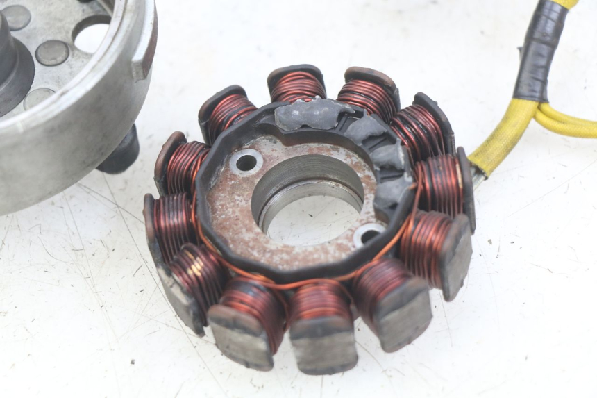 photo de ROTOR STATOR GILERA NEXUS 125 (2007 - 2009) - Gesamtansicht des Produkts