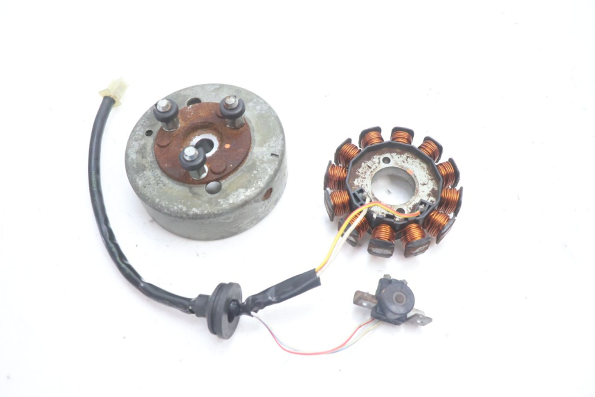photo de LICHTMASCHINE MBK NITRO 50 (2004 - 2008) - Hauptansicht