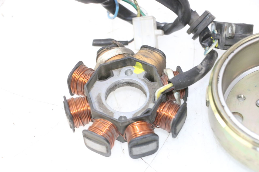 photo de ROTOR STATOR JM MOTORS OLDIES 4T 50 (2010 - 2020) - Zoom auf Komponenten