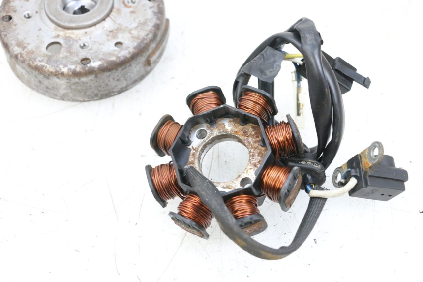 photo de LICHTMASCHINE SYM ORBIT 2 50 (2008 - 2014) - Gesamtansicht des Produkts