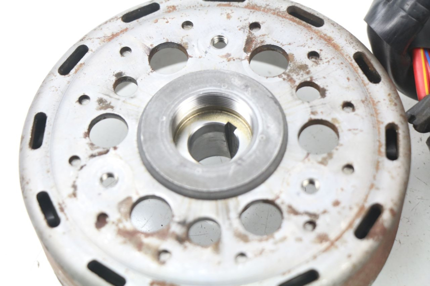 photo de LICHTMASCHINE HONDA PCX (JF57/JF64) 125 (2014 - 2018) - Alternative Perspektive