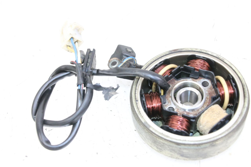 photo de LICHTMASCHINE PEUGEOT LUDIX 50 (2008 - 2017) - Zoom auf Gebrauchszustand