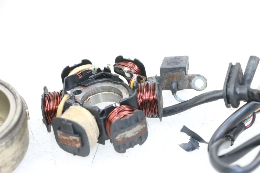 photo de LICHTMASCHINE PEUGEOT LUDIX 50 (2008 - 2017) - Alternative Perspektive