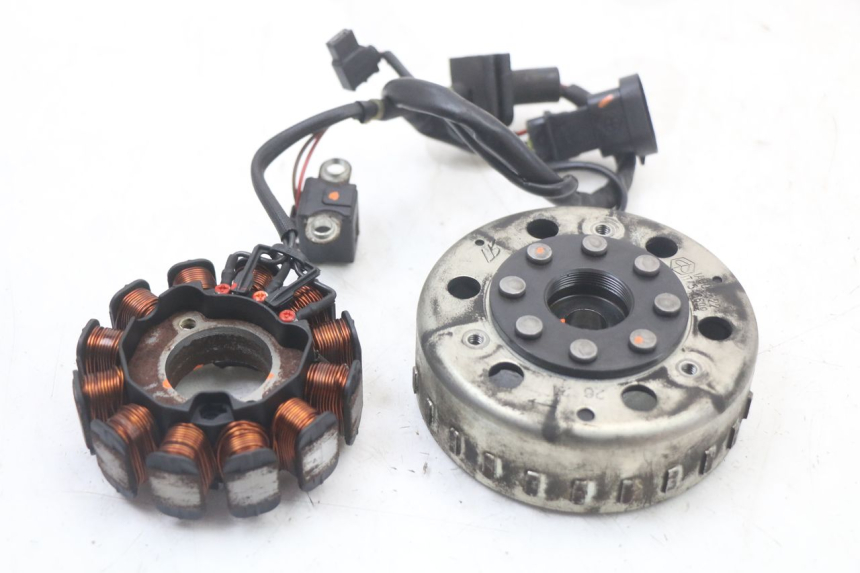 photo de LICHTMASCHINE PIAGGIO LIBERTY IGET 4T 50 (2021 - 2025) - Detailansicht des Bauteils