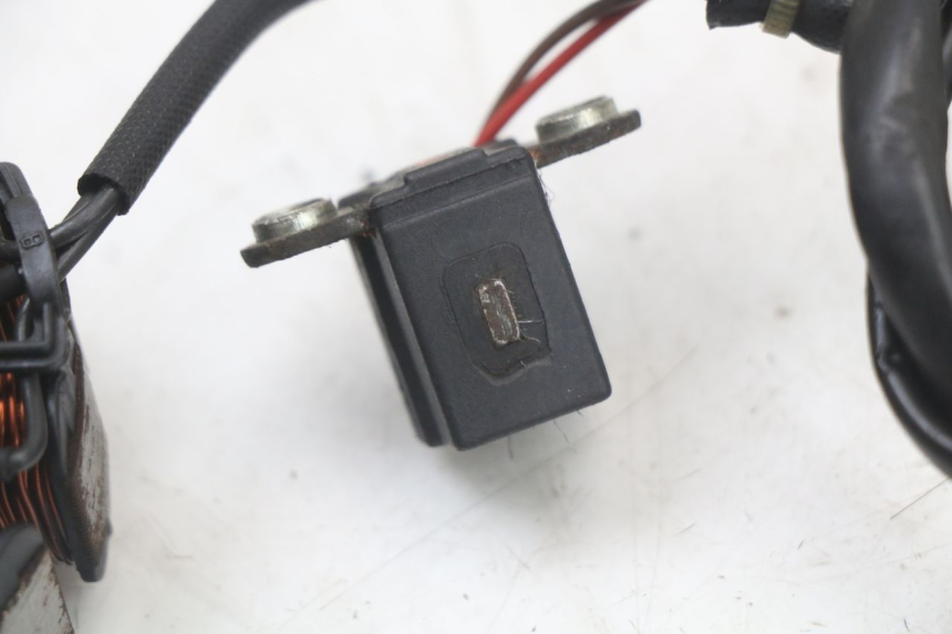 photo de LICHTMASCHINE PIAGGIO LIBERTY IGET 4T 50 (2021 - 2025) - Weitere Ansicht des Artikels