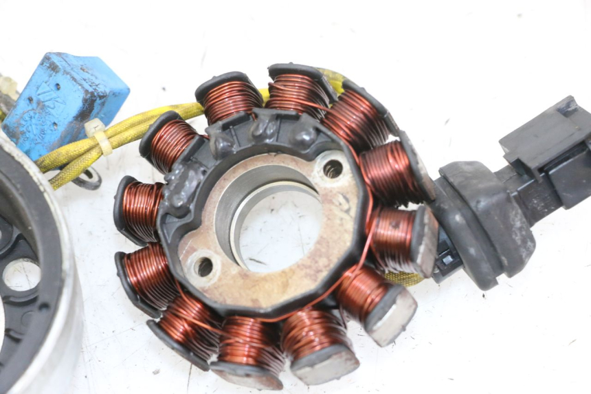 photo de LICHTMASCHINE PIAGGIO VESPA LX 150 (2005 - 2013) - Technische Nahaufnahme