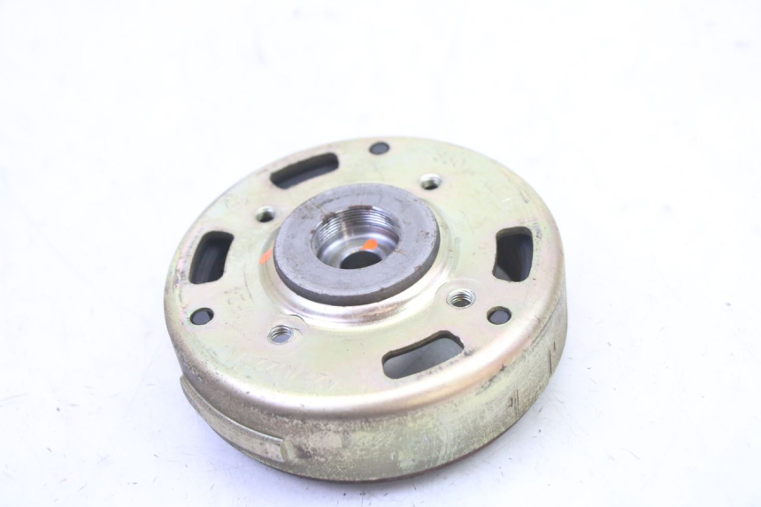 photo de ROTOR STATOR PGO RODOSHOW 2T 50 (2003 - 2007) - Details der Befestigungspunkte