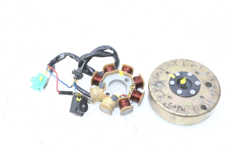 photo de LICHTMASCHINE JM MOTORS SANTANA 50 (2014 - 2023) - Hauptansicht