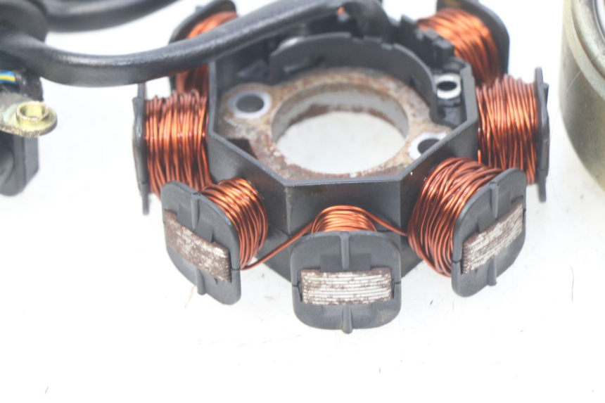 photo de LICHTMASCHINE KYMCO SENTO 50 (2008 - 2013) - Alternative Perspektive