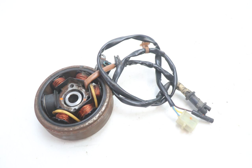 photo de LICHTMASCHINE PEUGEOT SPEEDFIGHT 2 AC 50 (2000 - 2009) - Alternative Perspektive