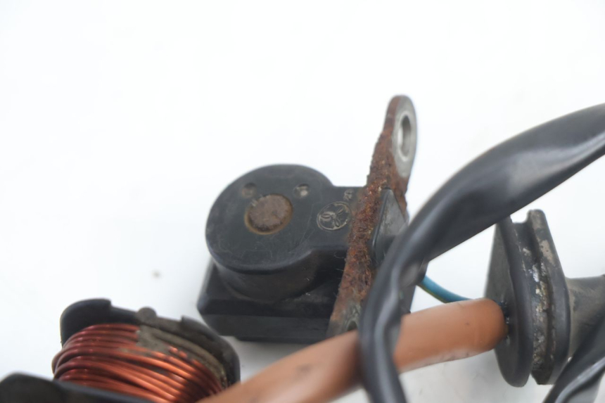 photo de LICHTMASCHINE PEUGEOT SPEEDFIGHT 2 AC 50 (2000 - 2009) - Details der Befestigungspunkte