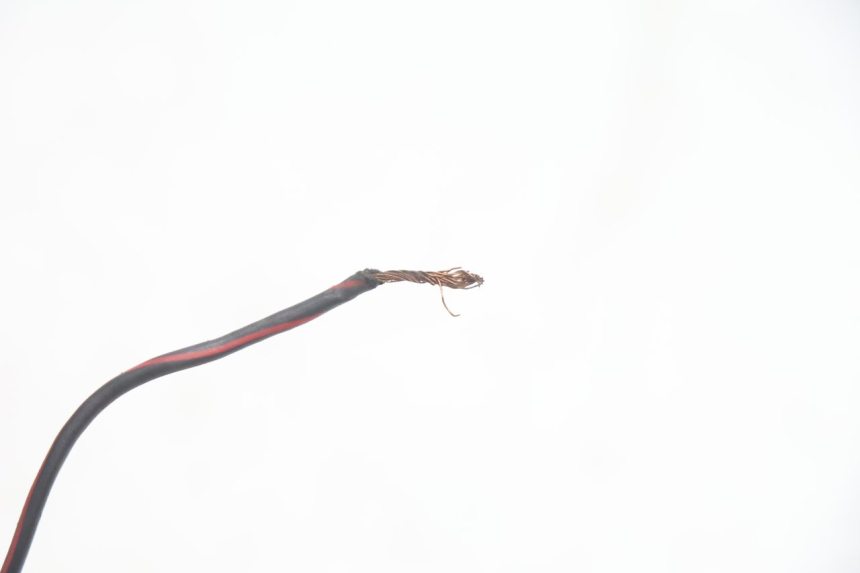 photo de LICHTMASCHINE PEUGEOT SPEEDFIGHT 2 AC 50 (2000 - 2009) - Weitere Ansicht des Artikels