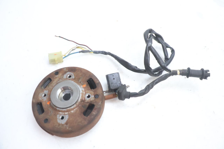 photo de LICHTMASCHINE PEUGEOT SPEEDFIGHT 2 AC 50 (2000 - 2009) - Zoom auf Gebrauchszustand
