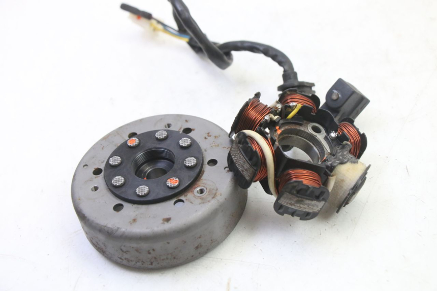 photo de LICHTMASCHINE PEUGEOT SPEEDFIGHT 3 AIR 50 (2009 - 2015) - Technische Nahaufnahme