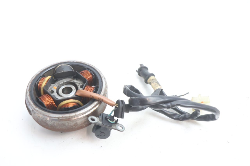 photo de LICHTMASCHINE PEUGEOT SPEEDFIGHT LC 50 (1996 - 2002) - Alternative Perspektive