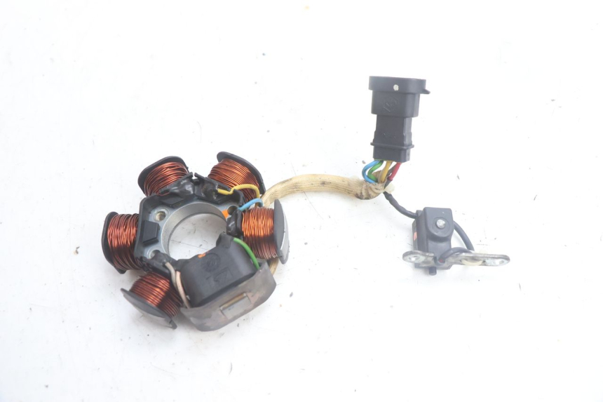 photo de LICHTMASCHINE APRILIA SR 2T 50 (2012 - 2017) - Oberflächenzustand und Material