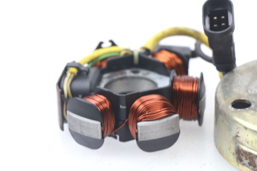 photo de LICHTMASCHINE APRILIA SR CARB LC 2T 50 (2004 - 2012) - Technische Nahaufnahme