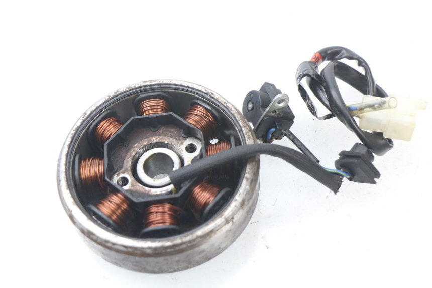 photo de LICHTMASCHINE SYM SYMPHONY 50 (2009 - 2015) - Detailansicht des Bauteils