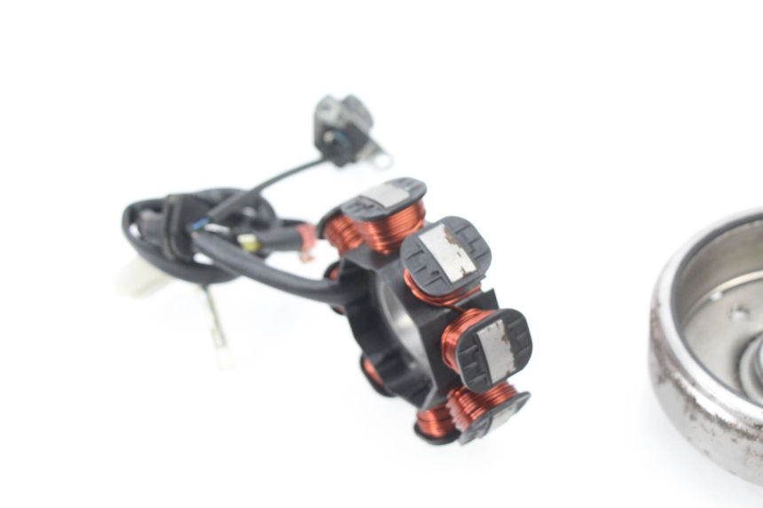 photo de LICHTMASCHINE SYM TONIK 125 (2010 - 2014) - Detailansicht des Bauteils