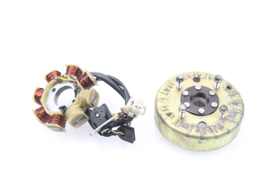 photo de LICHTMASCHINE BAOTIAN TRAVEL SPIRIT 50 (2010 - 2012) - Details der Befestigungspunkte