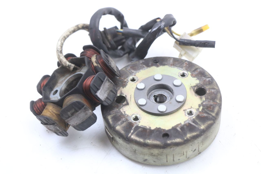 photo de ROTOR STATOR PEUGEOT V-CLIC VCLIC 50 (2007 - 2013) - Hauptansicht