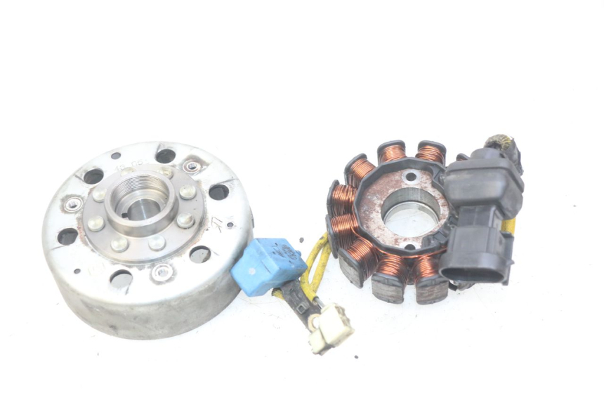 photo de ROTOR STATOR PIAGGIO VESPA LX 125 (2005 - 2010) - Hauptansicht