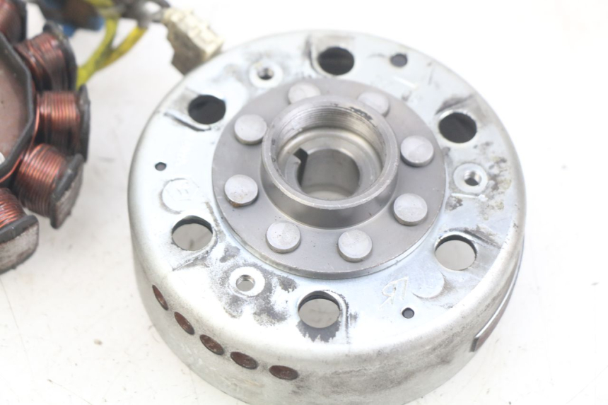 photo de ROTOR STATOR PIAGGIO VESPA LXV 125 (2006 - 2009) - Oberflächenzustand und Material