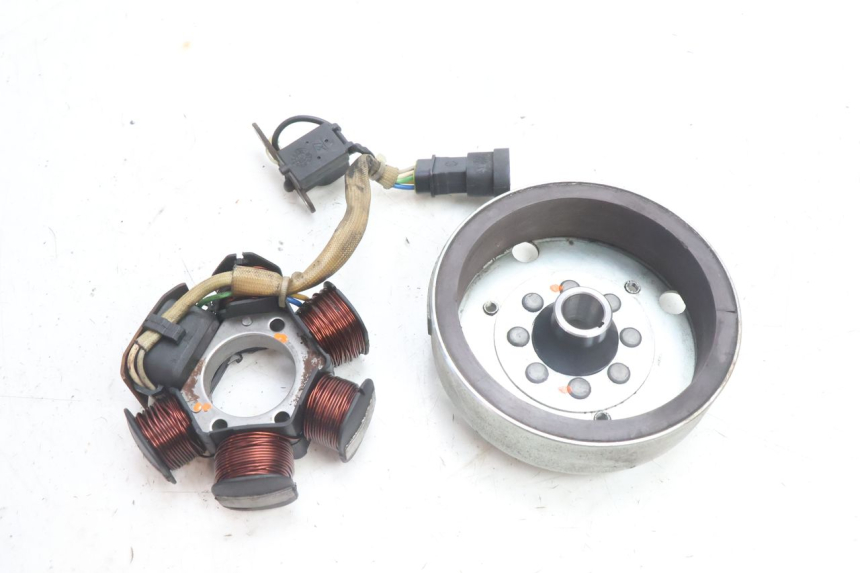 photo de ROTOR STATOR PIAGGIO VESPA S 2T 50 (2007 - 2014) - Detailansicht des Bauteils