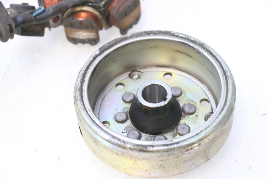 photo de ROTOR STATOR PEUGEOT VIVACITY NEW 2T 50 (2008 - 2017) - Oberflächenzustand und Material