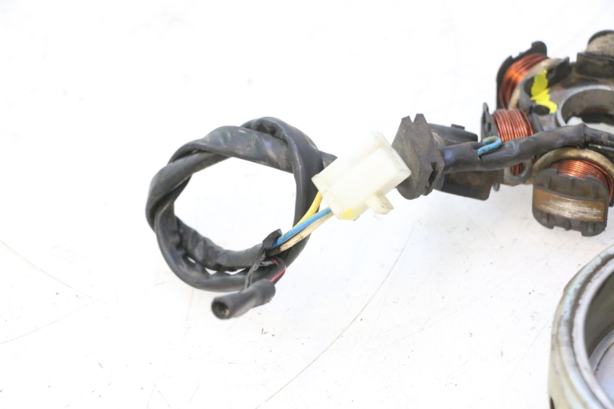photo de ROTOR STATOR PEUGEOT VIVACITY NEW 2T 50 (2008 - 2017) - Kennzeichnungen und Originalreferenzen