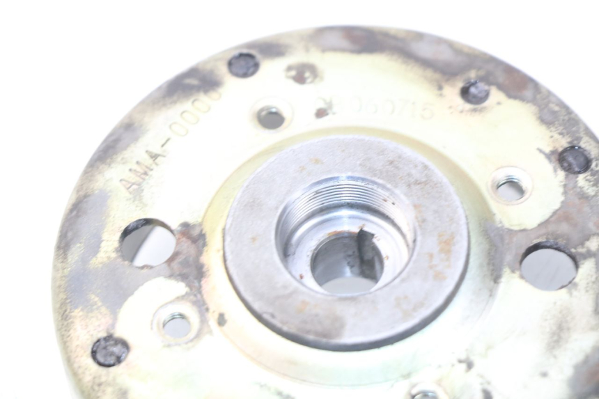 photo de ROTOR STATOR PEUGEOT VIVACITY NEW 4T 50 (2008 - 2017) - Oberflächenzustand und Material