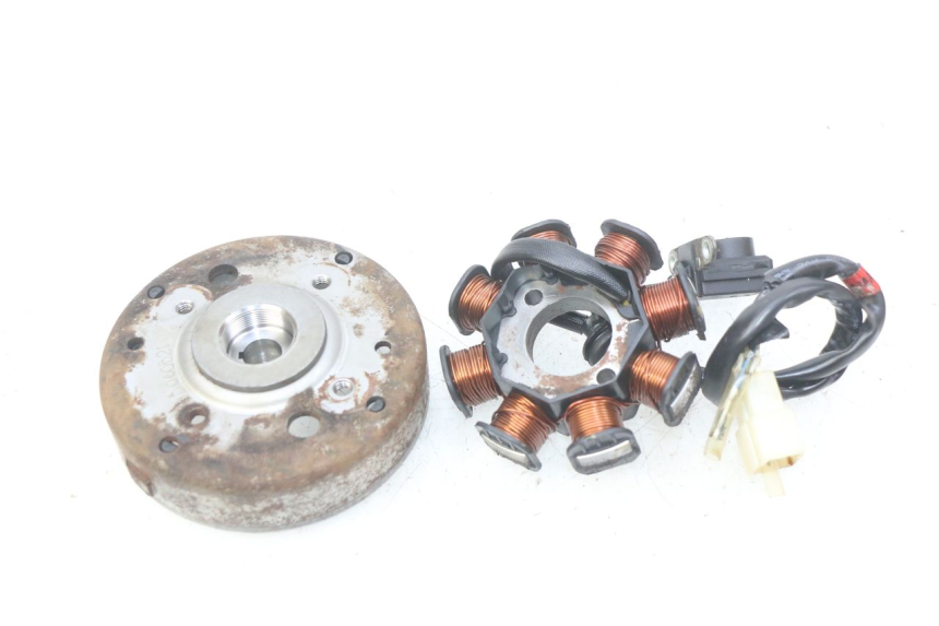 photo de ROTOR STATOR PEUGEOT VIVACITY NEW 4T 50 (2008 - 2017) - Hauptansicht