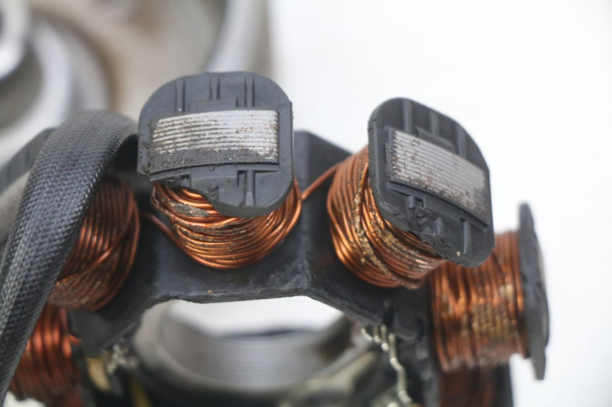 photo de ROTOR STATOR PEUGEOT VIVACITY NEW 4T 50 (2008 - 2017) - Alternative Perspektive