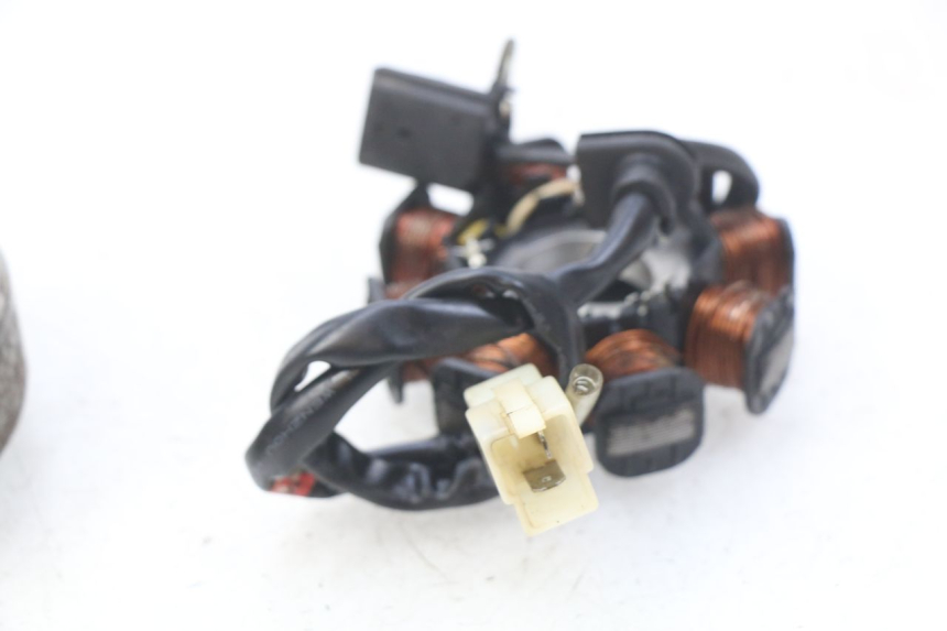 photo de ROTOR STATOR PEUGEOT VIVACITY NEW 4T 50 (2008 - 2017) - Gesamtansicht des Produkts